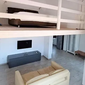 https://casa-di-marco.lecce-hotels.com