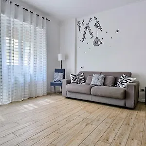 https://mareme-guest-house-ostia.it-romehotels.com