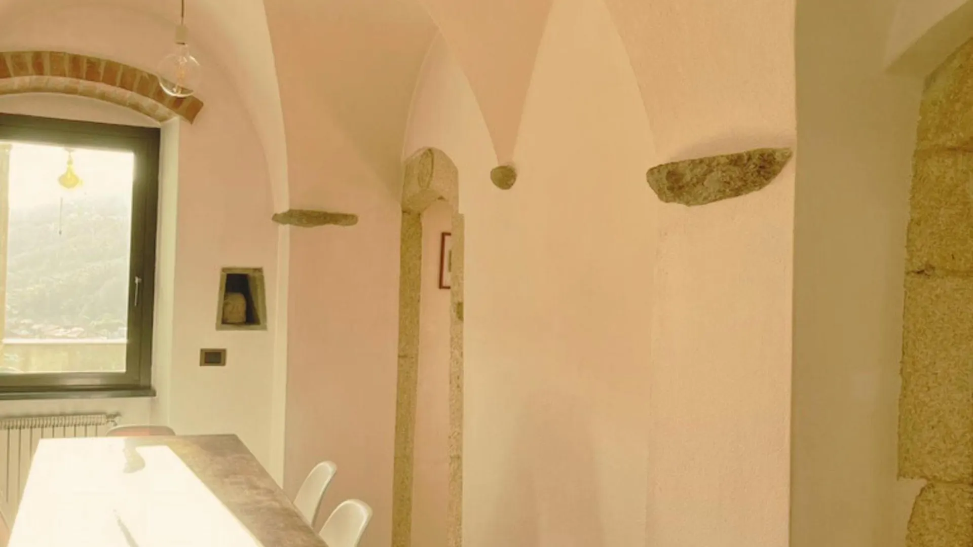 LA SBILENCA casa vacanza indipendente con ampio giardino Calice Ligure Appartamento